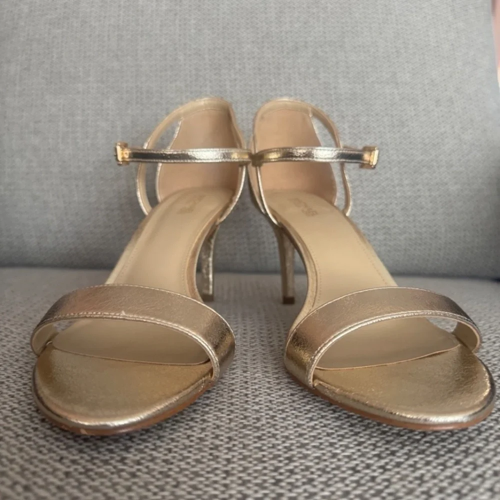 Michael Kors Simone Mid Sandal Pale Gold Shoes Size 8 - Picture 4 of 10